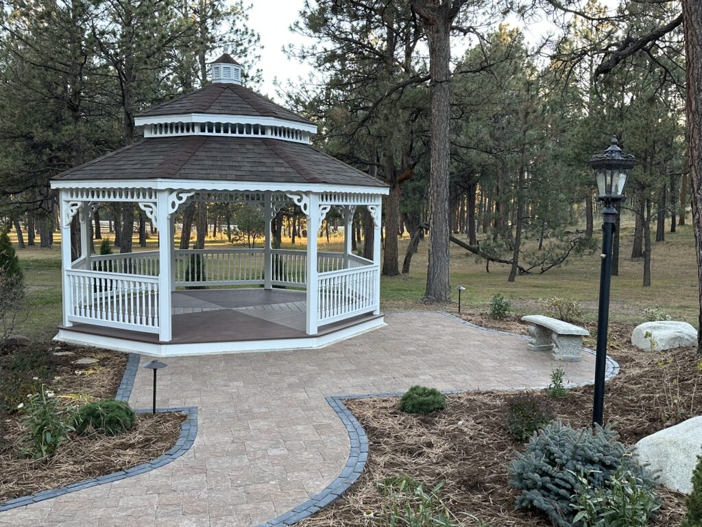 16' Octagon Gazebo - Pagoda Roof